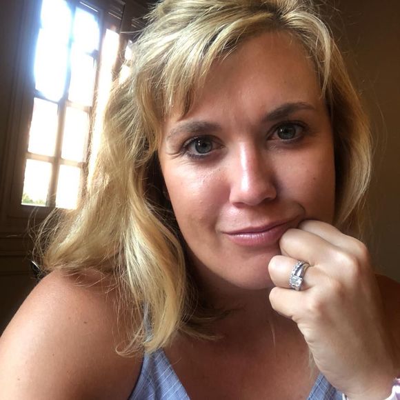 Meet your Posher, Rachel - Picture 1 of 1